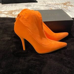 Azalea Wang Women's Orange Stiletto Heels